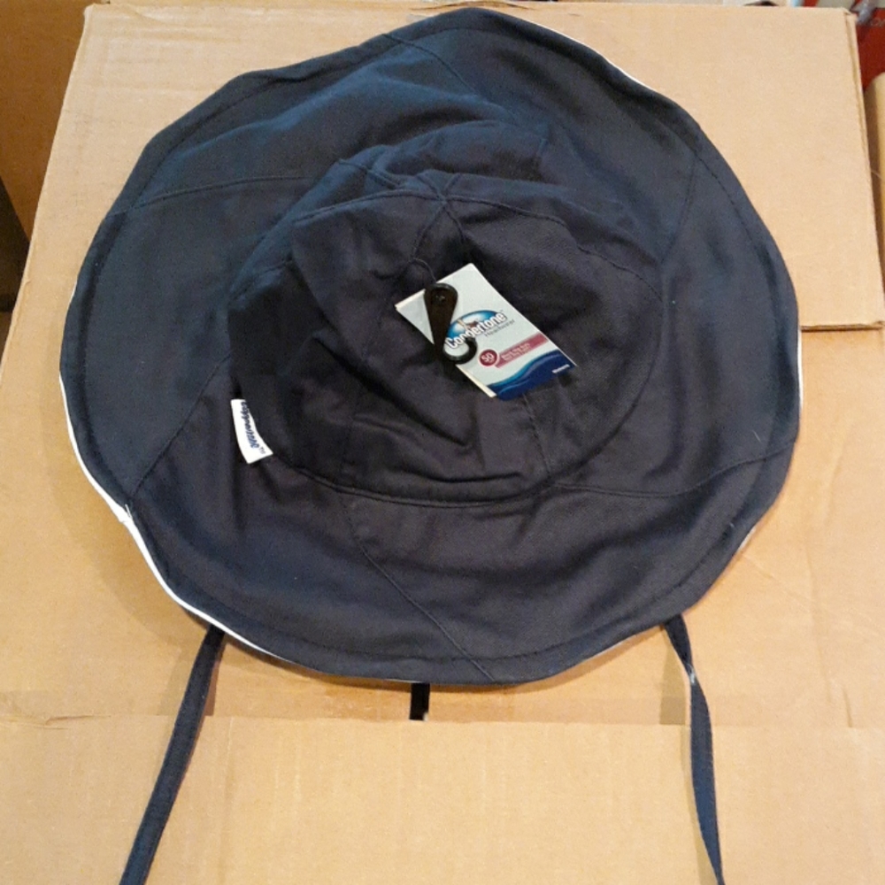 New Women's Coppertone SPF 50 Hat Blue